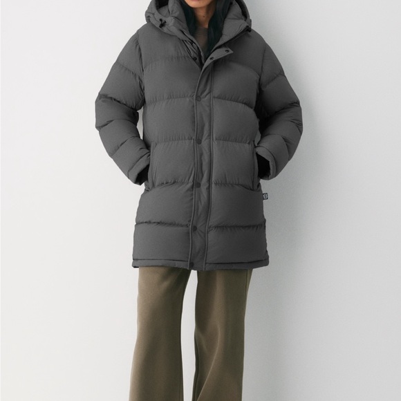 Aritzia Jackets & Blazers - The Super Puff Mid - cliMATTE